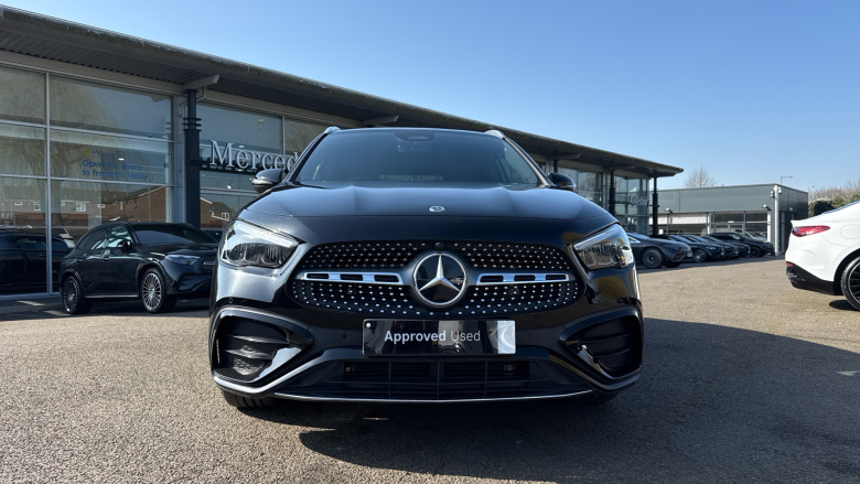 Mercedes-Benz GLA 220d 4Matic AMG Line Executive 5dr Auto Diesel Hatchback